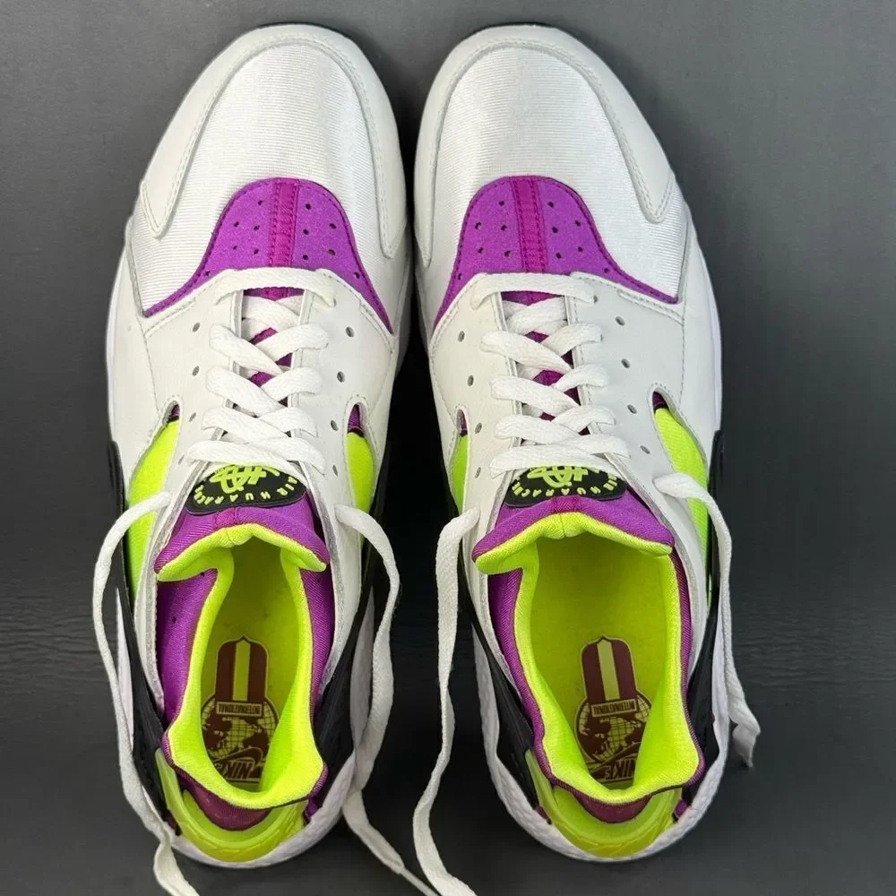 Nike Air Huarache 'Magenta' athletic sneaker shoes men’s size 11.5